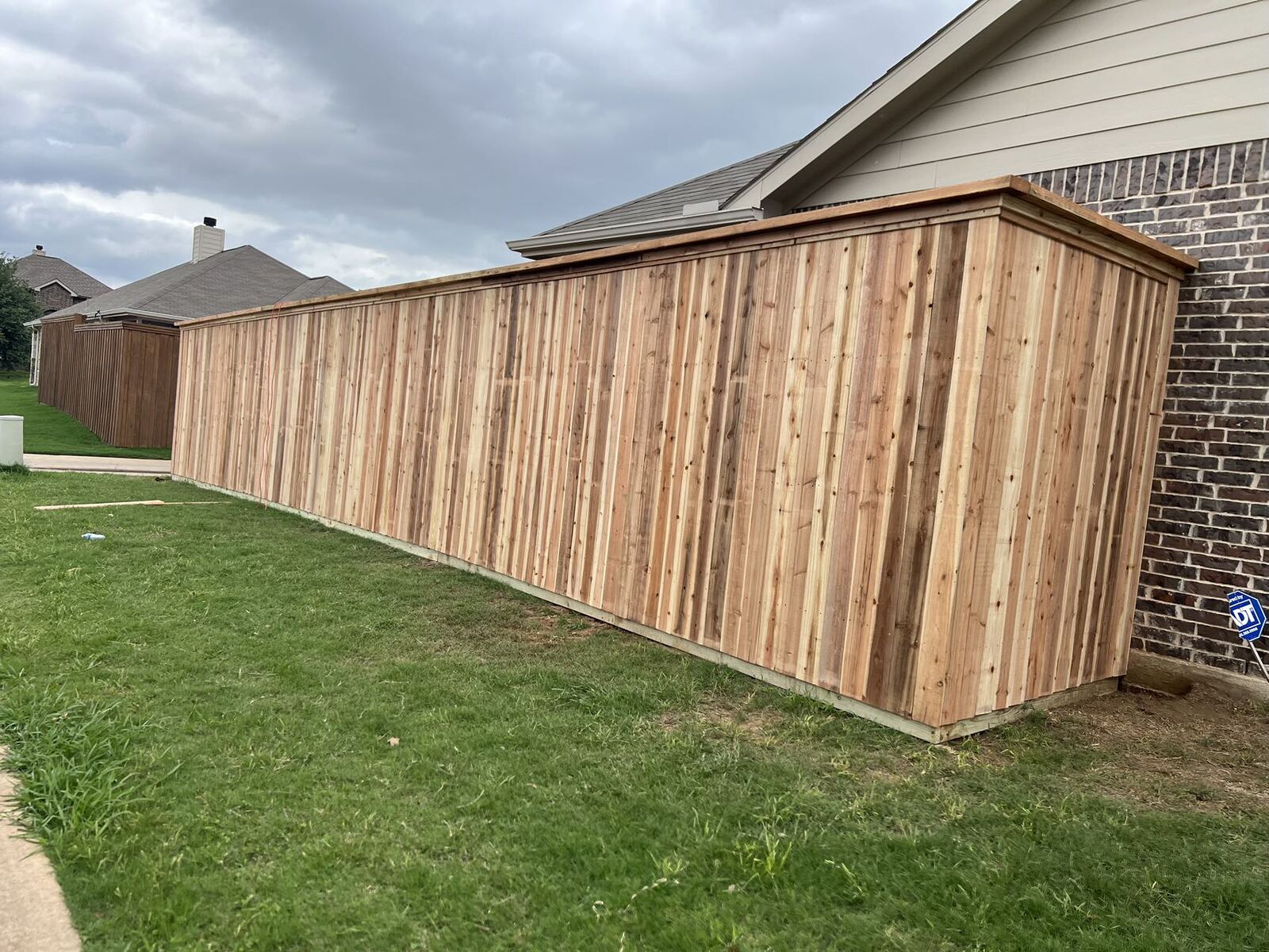 fence replacement